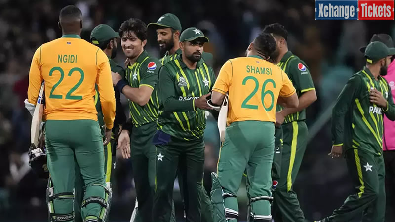 Pakistan keep hopes alive by ending South Africa's unbeaten run